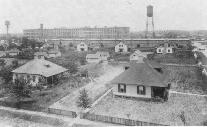 Early town.jpg (65305 bytes)